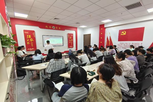 d7f1ec4ecf80440c9e6c919cca01cee4.jpg 200.jpg