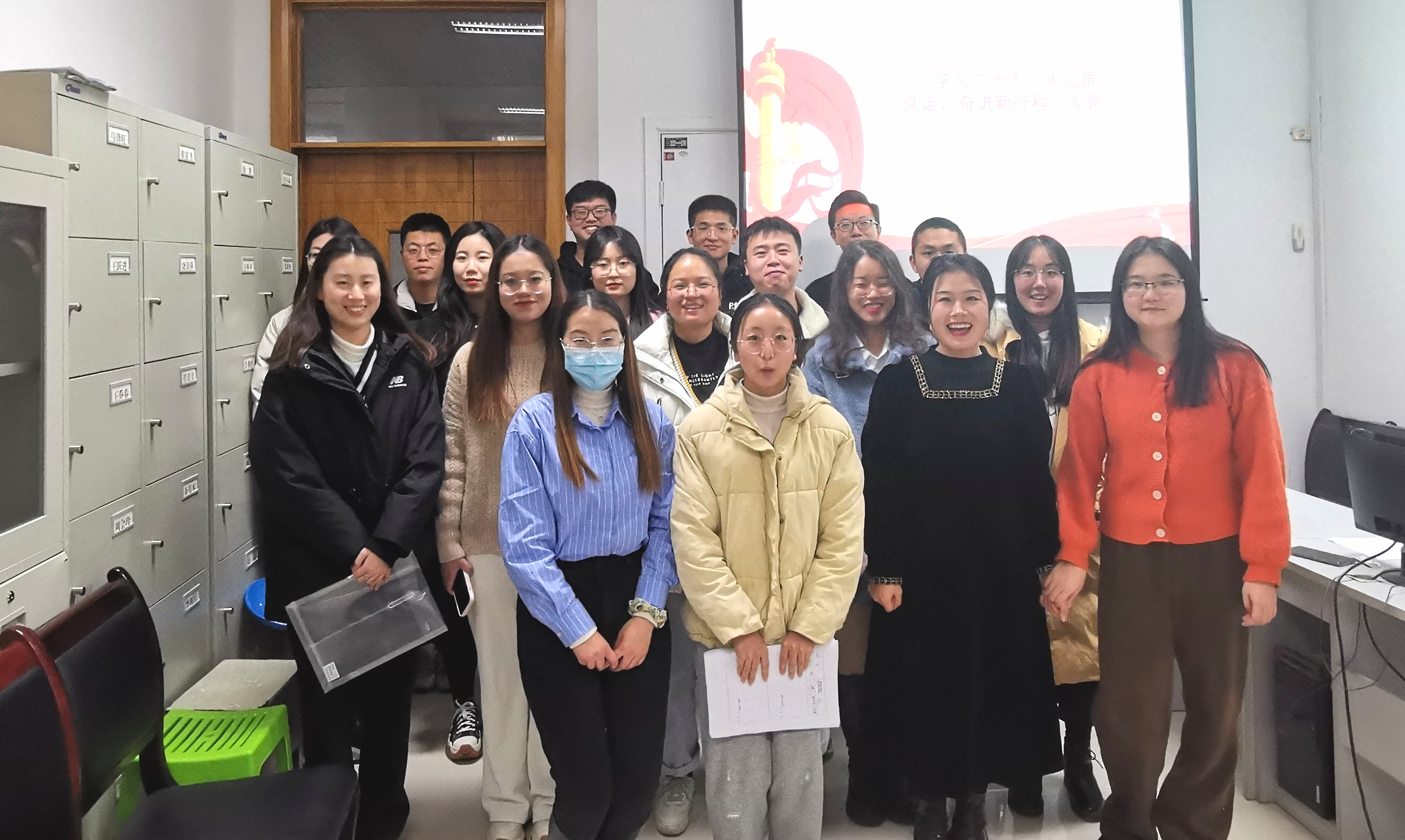 166a867ac99c4bcfbbdd225b1174cf35.jpg 166a867ac99c4bcfbbdd225b1174cf35.jpg