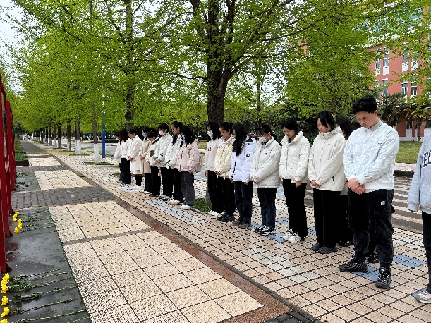 09db087304074d4297e80edf4dcd3d62.jpg 09db087304074d4297e80edf4dcd3d62.jpg